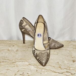 🛑 NWT Jessica Simpson Womens Elegant Sheer Tan Mesh w/Glittery Gold Pumps 8.5